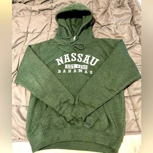 OVER 50% OFF Nassau hoodie great for summer